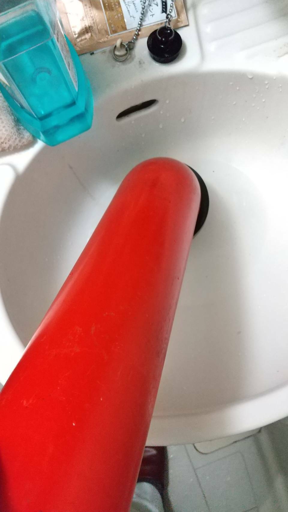 東京都多摩市　ユニットバスの洗面排水のつまりとりをしました